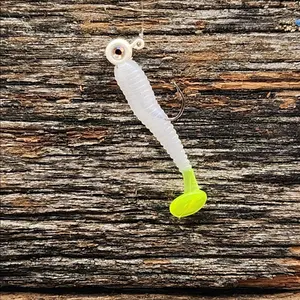 White/ Chart Ripshad