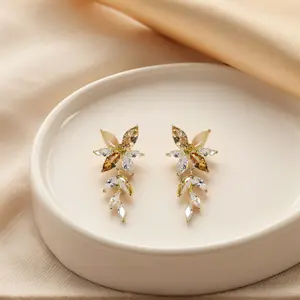 Swyii Elegant Leaf Tassel Earrings for Women for Party, Design Drop Earring, Fashion High Quality Jewelry, Non Tarnish, Spring 2026, Wife & Girlfriend Holiday Gift Ideas, Pretty Studs