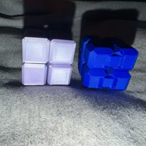 3D printed  Infinity Cubes, Fidget Toy for Stress Relief, Compact Pocket-Sized Sensory Toy for Kids and Adults treasure box