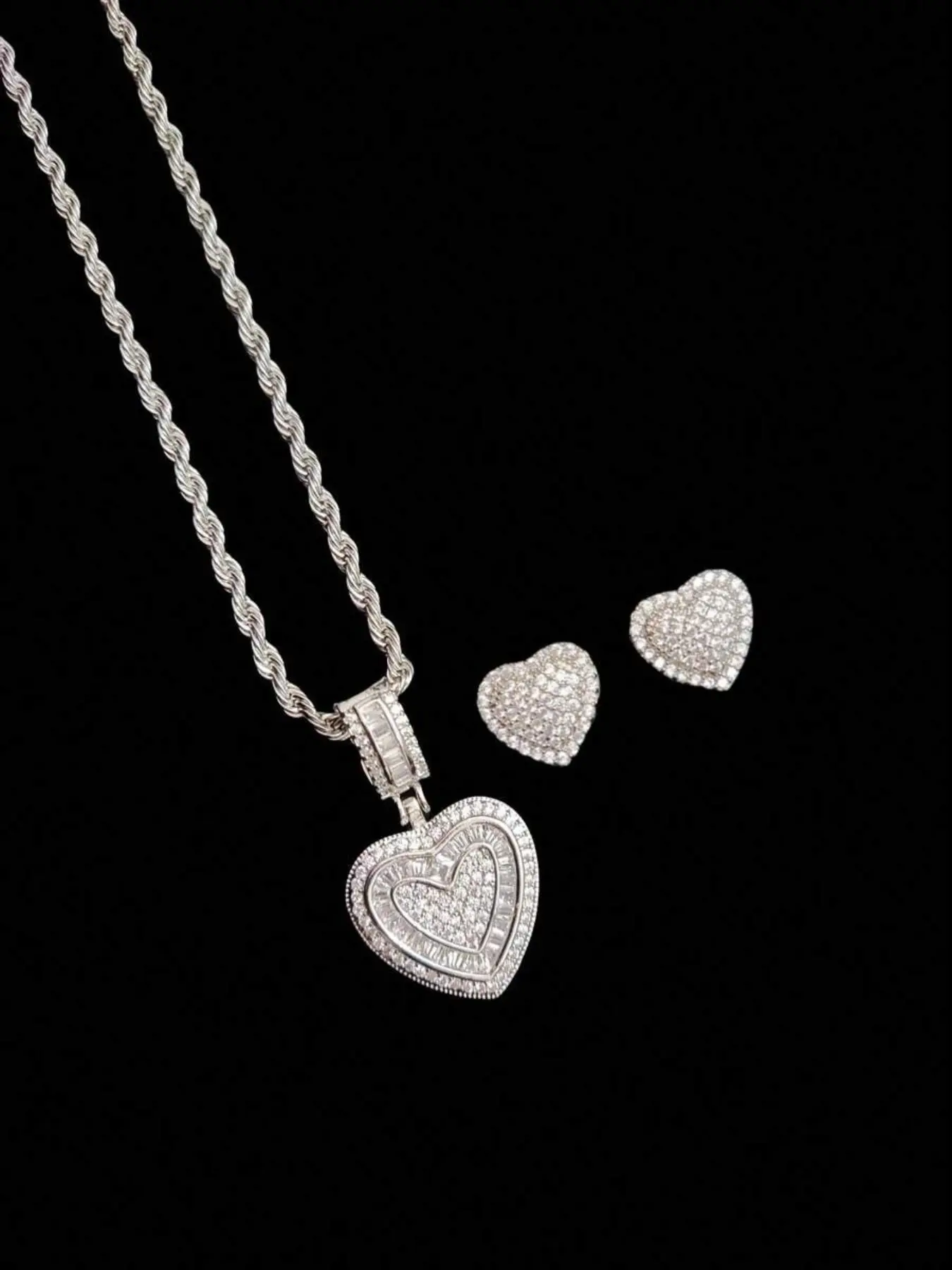 Elegant Heart Zircon Necklace Pendant, Hip Hop Shiny Luxury Jewelry Set, Exquisite Jewelry Gift, Perfect Gift for Daily Wear and Special Occasions, Cubic Zirconia Heart, Cubic Zirconia Necklaces, Heart Shape Pendant