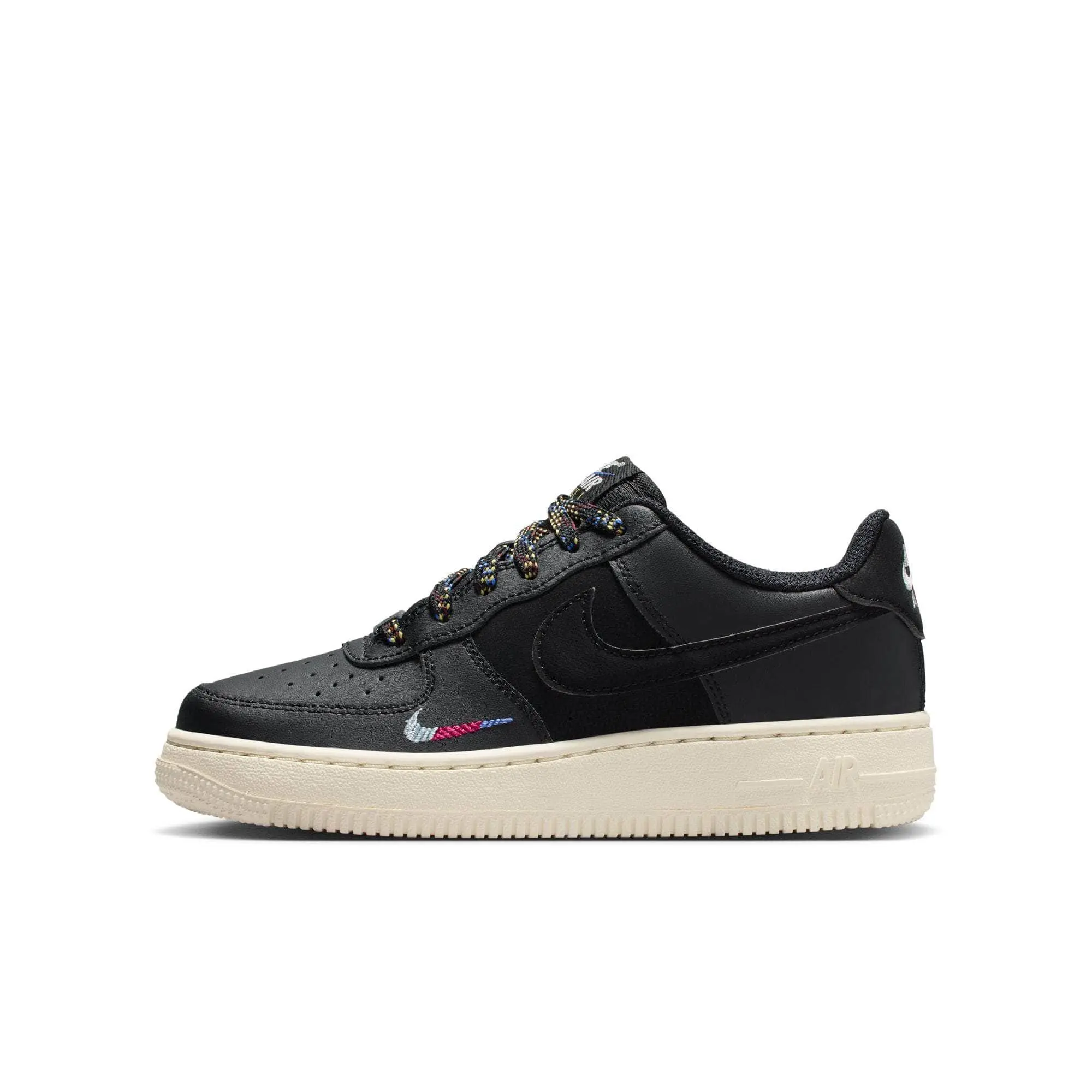 NIKE Big Kids' Air Force 1 LV8 1 Hoop Basketball Shoes - Classic Leather Mix & Synthetic Leather Sneakers with Laces, Lightweight Cushioning, Rubber Sole, Casual Style, HQ1907-001, Casual Trendy Trainers, Athletic Trainers, Comfortable, Hoop Theme, Classi