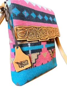 Angel Ranch Conceal Carry Ppnk Woven Blanket Crossbody Purse