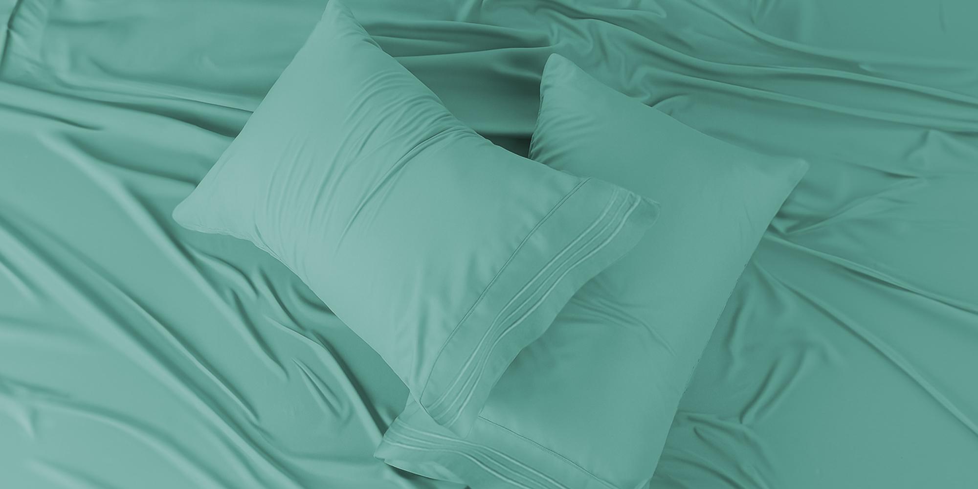 Hannah Bedding 4-Pc Solid Bed Sheet Set – Brushed Microfiber Luxury Bedding,16" Deep Pocket Fitted Sheets & Embroidered Pillowcases, Fade & Wrinkle Resistant, All-Season Soft & Cozy Sheets – Premium Quality Bedding Set Hannah Bedding 4-Pc Solid Bed Sheet Set – Brushed Microfiber Luxury Bedding,16" Deep Pocket Fitted Sheets & Embroidered Pillowcases, Fade & Wrinkle Resistant, All-Season Soft & Cozy Sheets – Premium Quality Bedding Set