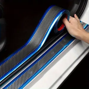 Carbon Fiber Pattern Car Door Sill Protector, Anti-scratch Car Door Sill Sticker, Decal, Universal Car Exterior Accessories for Car Door