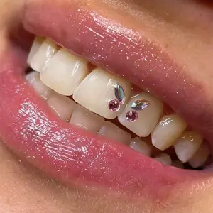 4Pcs/Box Dental Crystal Fashion Teeth Gems Beauty Diamond Tooth Jewelry Ornaments Butterfly Tooth Gems Teeth Jewelry Gem Decor