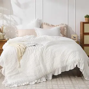 White Comforters Queen Size, 3 Pieces Ruffle Seersucker Queen Comforter Set for All Season, Lightweight Soft Shabby Chic Bedding Sets for Women (1 Comforter, 2 Pillowshams)