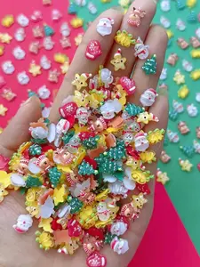 100pcs Mini Cute Christmas Resin Flatback Charms - Santa, Snowman, Reindeer, Tree & Star Designs, Suitable for DIY Crafts, Hair Accessories, Nail Art, Scrapbooking and Jewelry Making Accessories, Perfect Gift for Christmas Parties, Diy With Charms