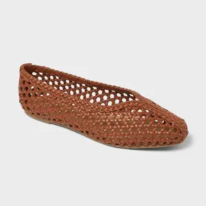 Women’s Gia Flats with Memory Foam Insole - Universal Thread