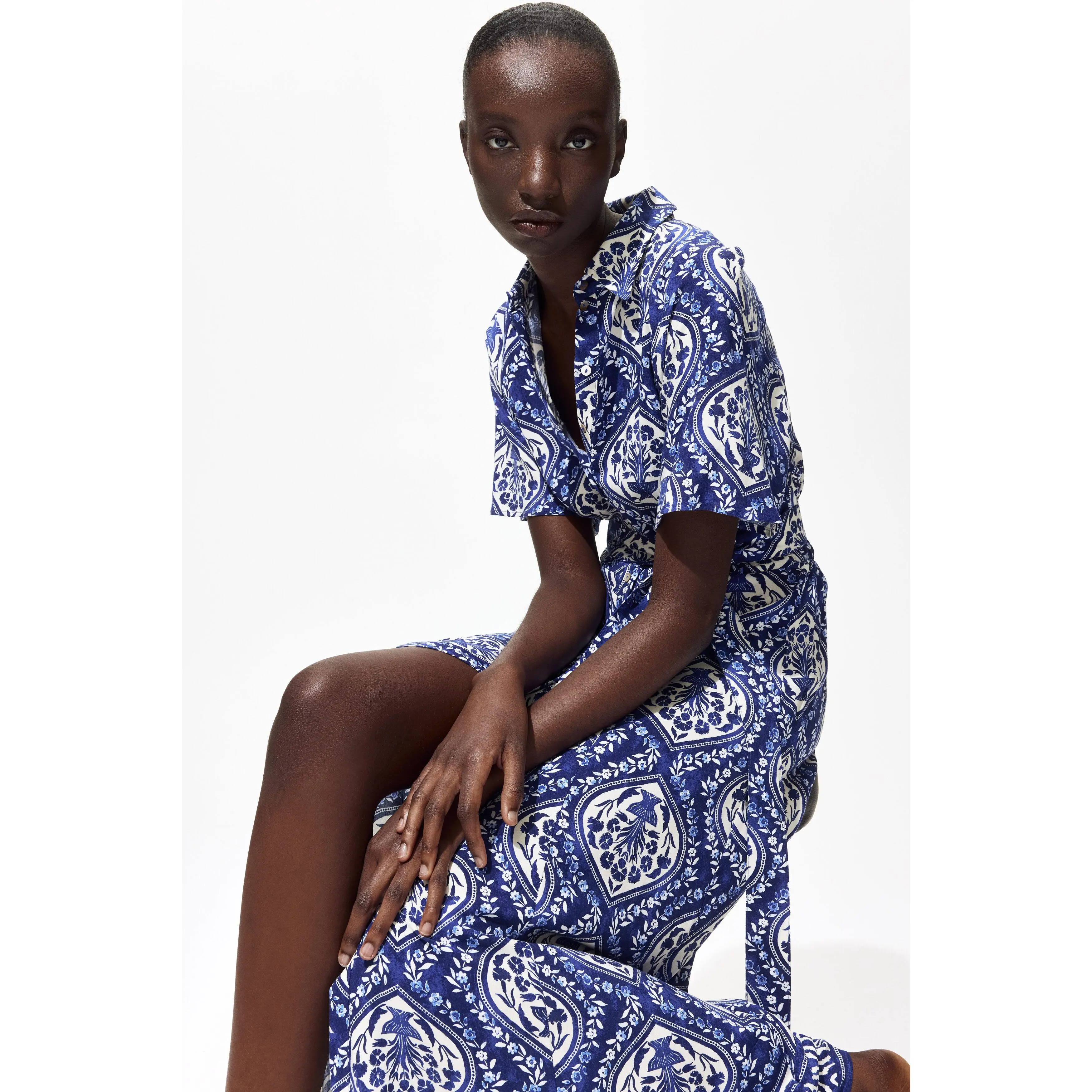 H&M Tie-belt shirt dress