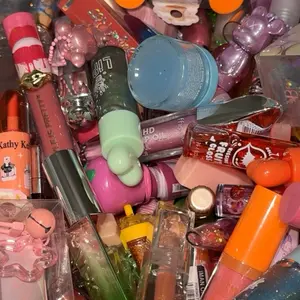 ligloss fruity glass 10pcs Buyer Pick Lip Gloss Lip Balm Makeup - Includes Various Colors and Designs for Cosmetic Use lipgloss poppin glossy shine instant moisture lips Hydrating Jelly Long-Lasting Shimmer Large Capacity oil