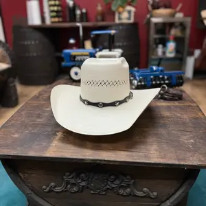 Cuernos Chuecos 100X Vakera