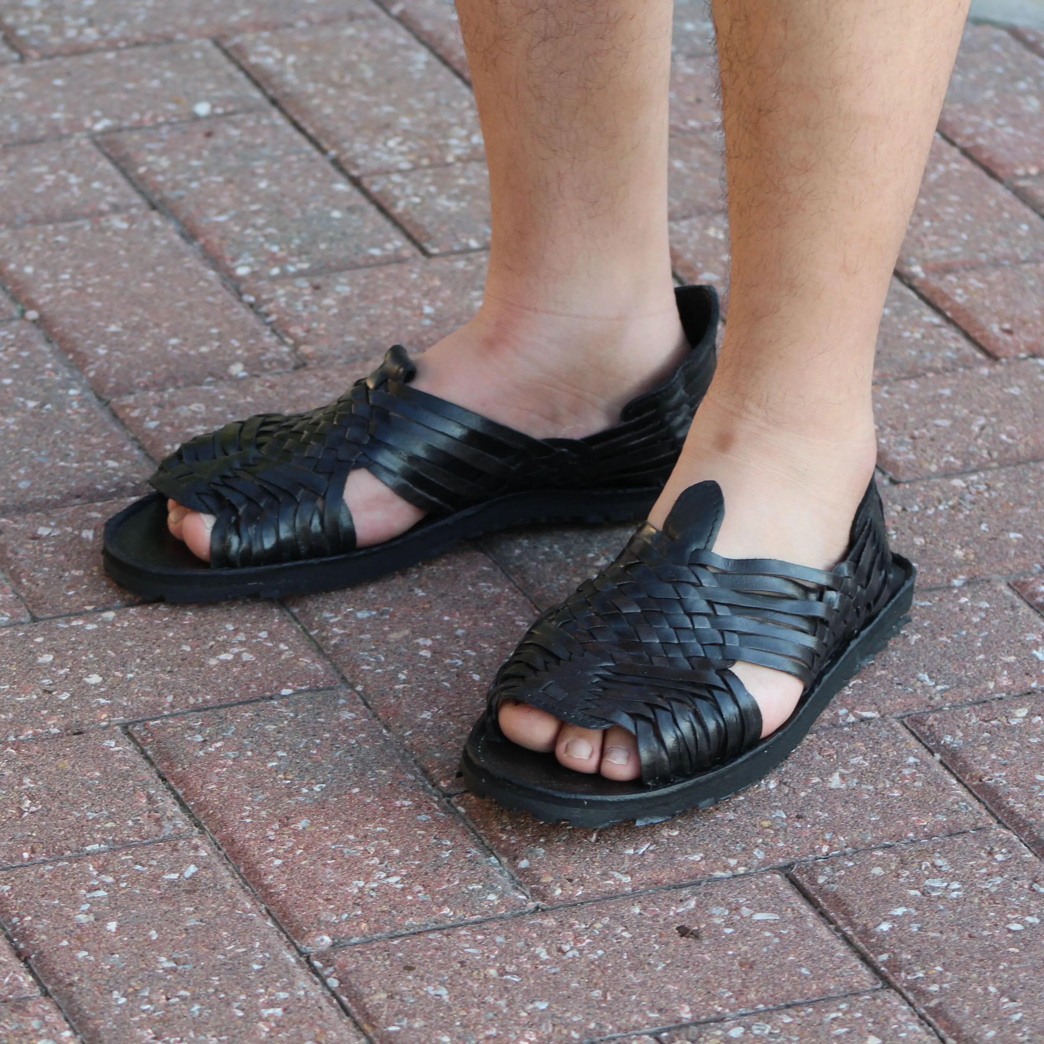 Huarache pachuco vintage style black pachuco