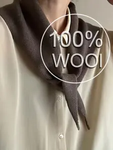 Women's Fashion New Scarf, Winter Wool Triangle Scarf, Thick Warm Neck Gaiter, Stylish Triangular Scarf for Cold Weather, Fluffy Soft Scarf