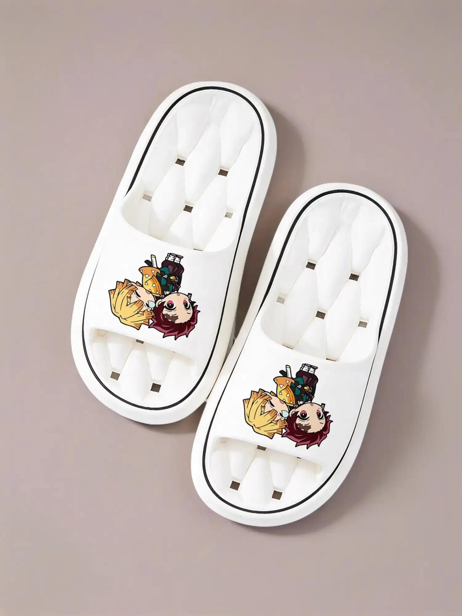 Anime Demon Slayer Co-branded Funny Slide Slippers, Trendy Casual Slippers, Zenitsu Agatsuma Nezuko Kamado Tanjirou Creative Big Head Style Home Slippers, Non-slip Soft Sole Indoor Slippers For Men And Women, Anime Peripheral Footwear, Shoe