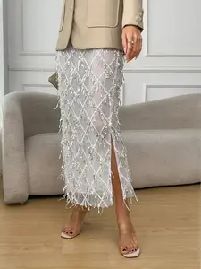 Rhombus sequin tassel mesh high-slit skirt, full of a gentle vibe, light and elegant, especially suitable for light social events, gatherings with girlfriends, daily outings, and similar occasions