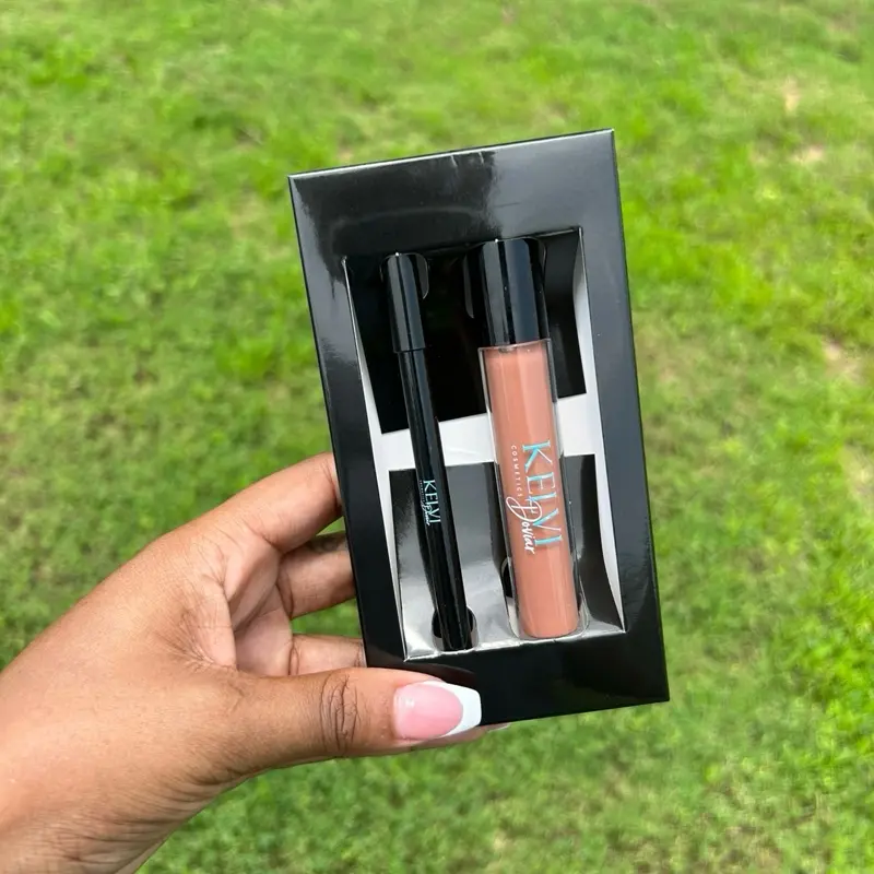 The One lipgloss/lipliner kit The One lipgloss/lipliner kit