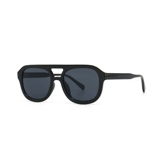 Women's Retro-Inspired Aviator Sunglasses with Striking Yellow Lenses, AC Frame, Polycarbonate, Leopard Print, Lightweight Design, for Female Casual Wear & City Exploring, Available in Black Orange, Blue Gray