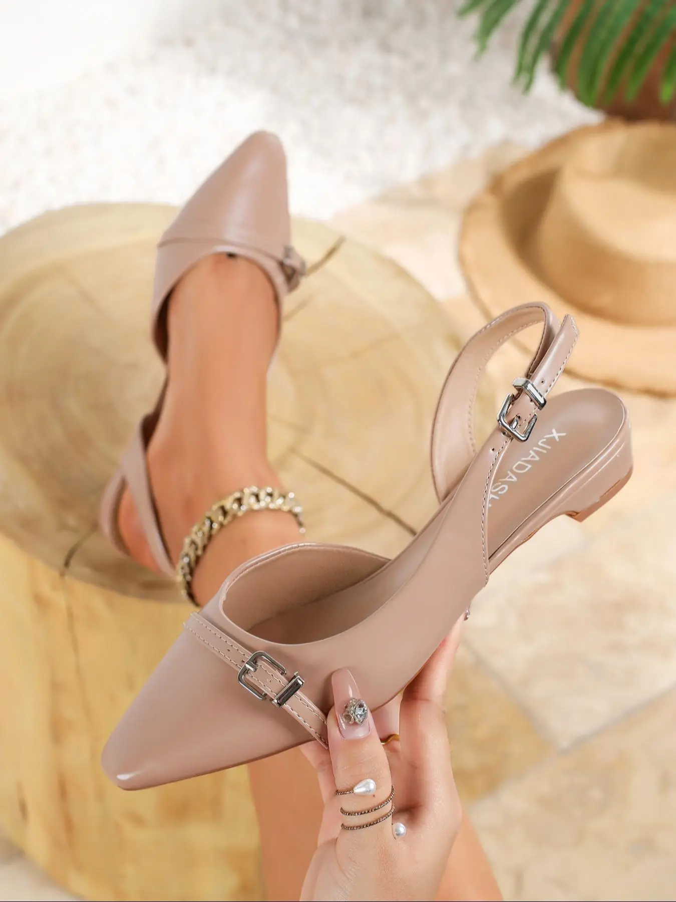 Women's Elegant Minimalist Strappy Sandals, Trendy Pointed Toe Flat Heels, Chic All-match Sandals for Women & Girls for Daily Wear, Walking Shoes
