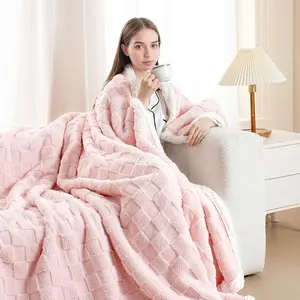 Reversible Chessboard Plaid Lamb Velvet Throw Blanket, Large Size, Thick Velvety Surface, Breathable, Multi-Use