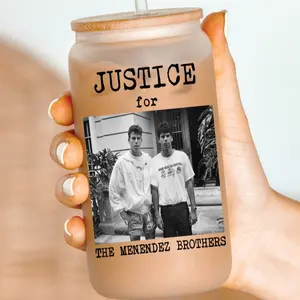 Justice For The Menendez Brothers Glass Cup with Bamboo Lid and Straw, Lyle Menendez Glass Coffee Tumbler, Erik Menendez Iced Coffee Mug Drinkware Plastic straw