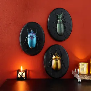 Resin Bug Series Wall Decor, Multiple Styles Available, Oval Frame, Perfect for Insect Party Decoration, Home Decor, Collector Gift, Modern Home Decoration, Home Decor Accessory