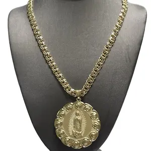 8MM Chino Link Chain with double side Medallions