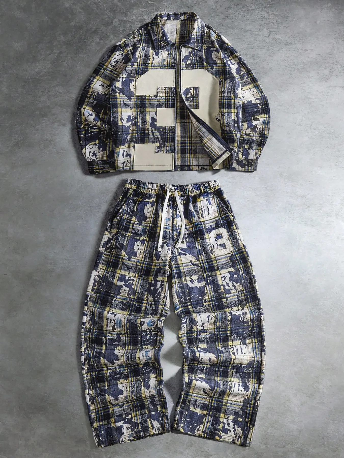Men's Oversized Plaid 2 Piece Tracksuit Set, Retro Streetwear Full Zip Jacket & Jogger Pants, Number Patch, Casual Fashion, Sporty Set