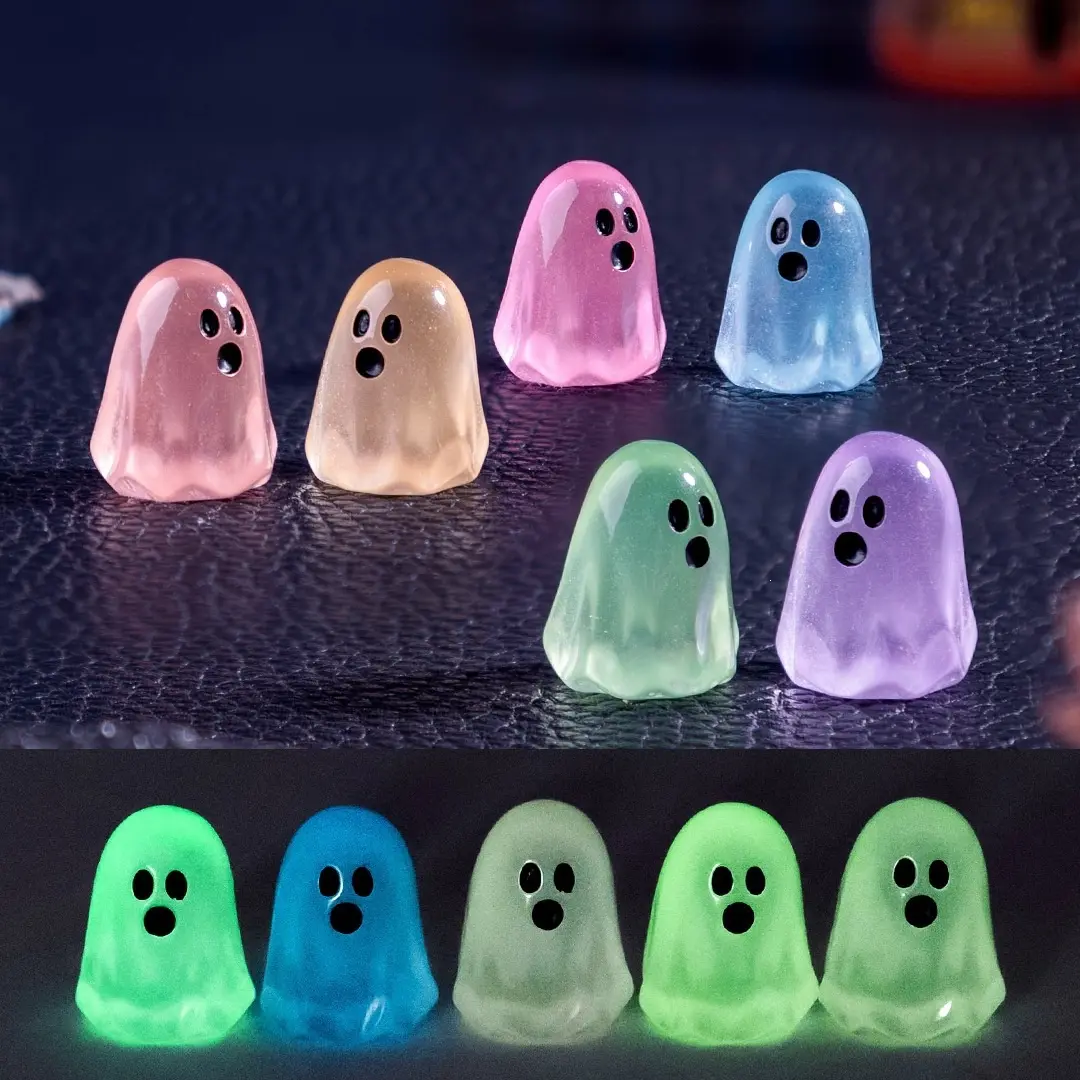 60Pcs Miniature Spooky Glow-in-the-Dark Cute Resin Ghost Figurines, Halloween Party Favors, Home Decor Ornaments for Fall Accent Gifts, Dollhouse Miniature Decorations-MM1