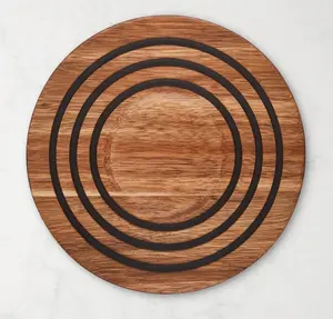 Le Creuset Magnetic Wooden Trivet, 8"