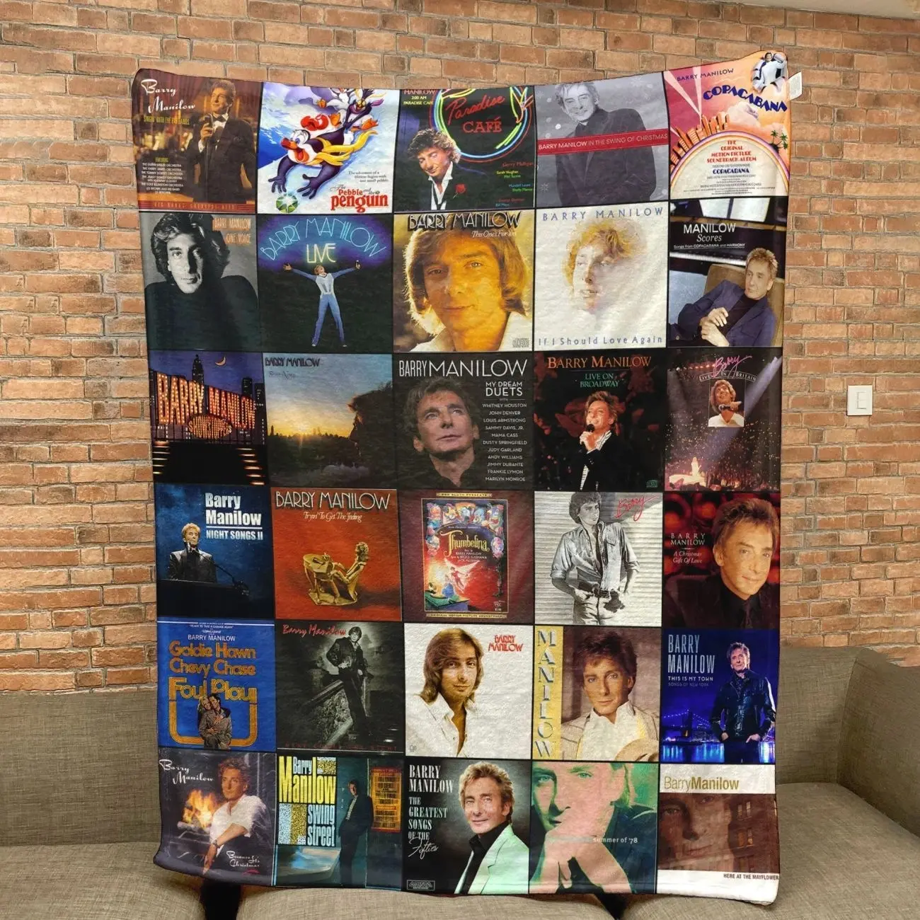 Barry Manilow Sherpa Blanket – A Cozy Tribute to Timeless Classics