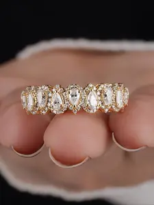 1 Pc Half Circle Water-Droplet Zircon Ring for Women, Stackable Engagement Ring, Beautiful rings, Wedding Ring Ladies Jewelry Cubic Zirconia Rings for Party Daily Decor Accessories as Anniversary Valentine's Day Gift for Girlfriend