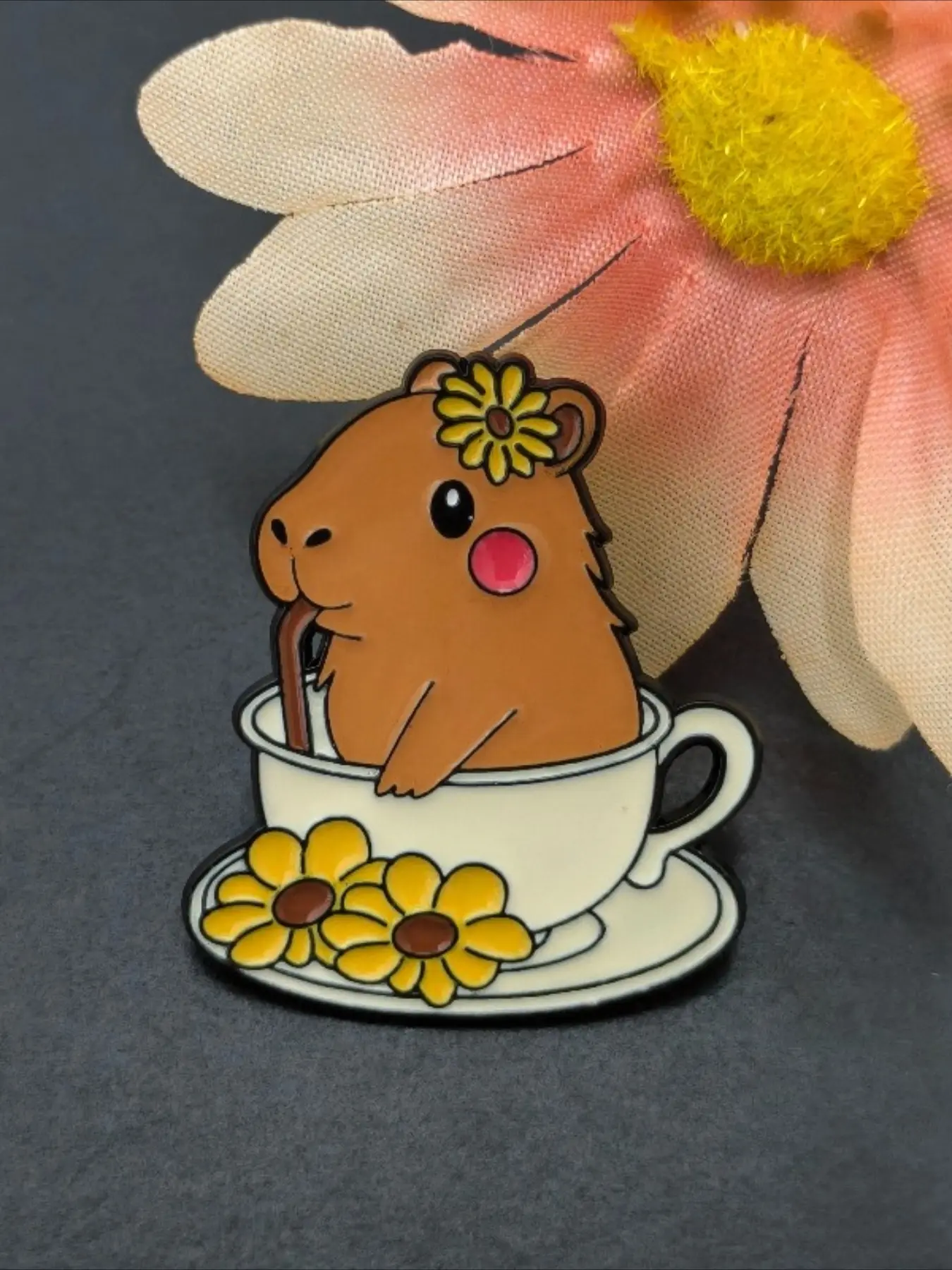Cute Capybara in Teacup Enamel Pin, Floral Pins, Cartoon Capybara with Flower Brooch Animal Lapel Pin for Backpack Jacket Badge, Floral Brooch