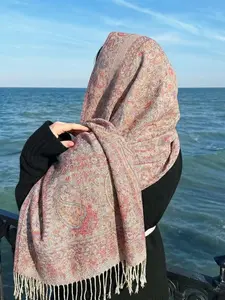 Paisley Pattern Shawl Scarf for Daily Wear and Vacation, Four-Season Women's Fashion Elegant Accessory, Stylish and Versatile, Casual Soft Scarf