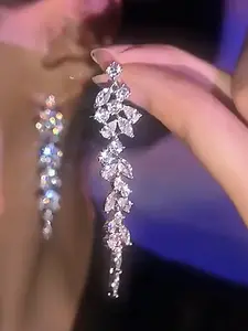 Rhinestone Accents Decorated Dangle Style Earrings, Elegant Jewelry for Party, Daily Clothing Decor, Trendy All-match & Exquisite Jewelry for Birthday Gift, Perfect for Gifting, Dainty Fashion Jewelry