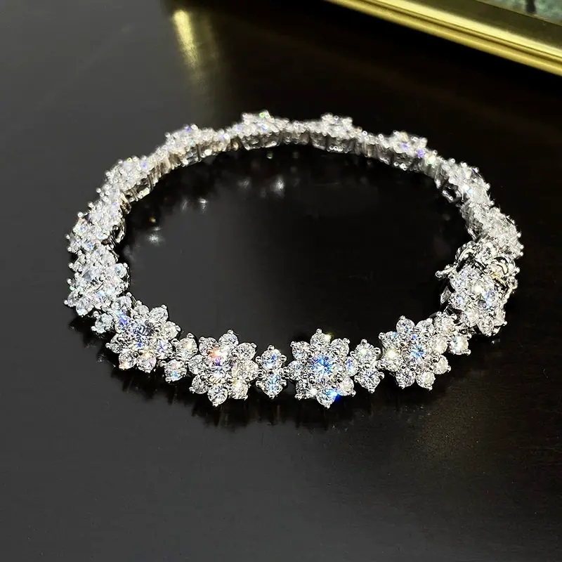 Female Glamorous Flower Bracelet - Silver-Toned Finish Stretch Costume Jewelry with Sparkling Flower Cubic Zirconia for Dinners, Glamorous Evening Style, Elegant, Elastic Fit, Flower Shape