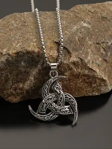 Vintage Viking Celtic Knot Pendant Necklace, Fashionable Unisex Jewelry, Gothic Stainless Steel, Perfect Gift for Valentine's Day, Mother's Day, Father's Day