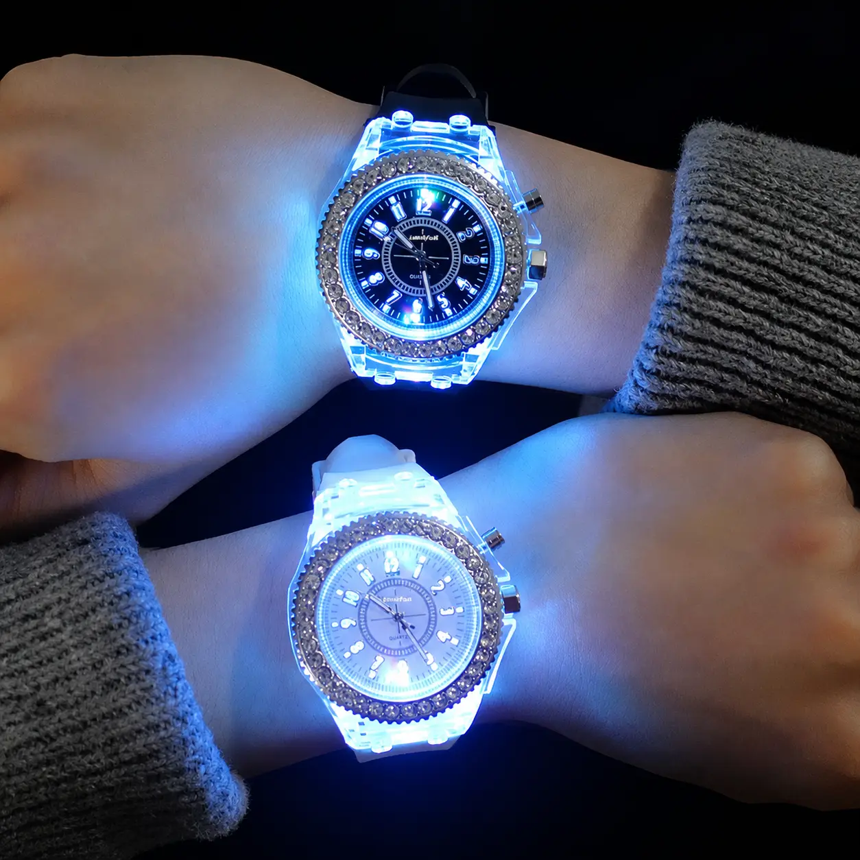 Unisex Casual Quartz Analog Wrist Watch - LED Luminous, Glamorous Rhinestone, PU-Rubber-Silicone Band, Funky Colorful Light Fashion Accessory for Party, New Year, Teacher's Day
