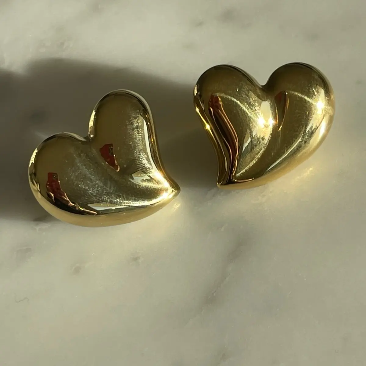 "Chunky Heart-Shaped Earrings: Trendy Accessories to Elevate Your Style"