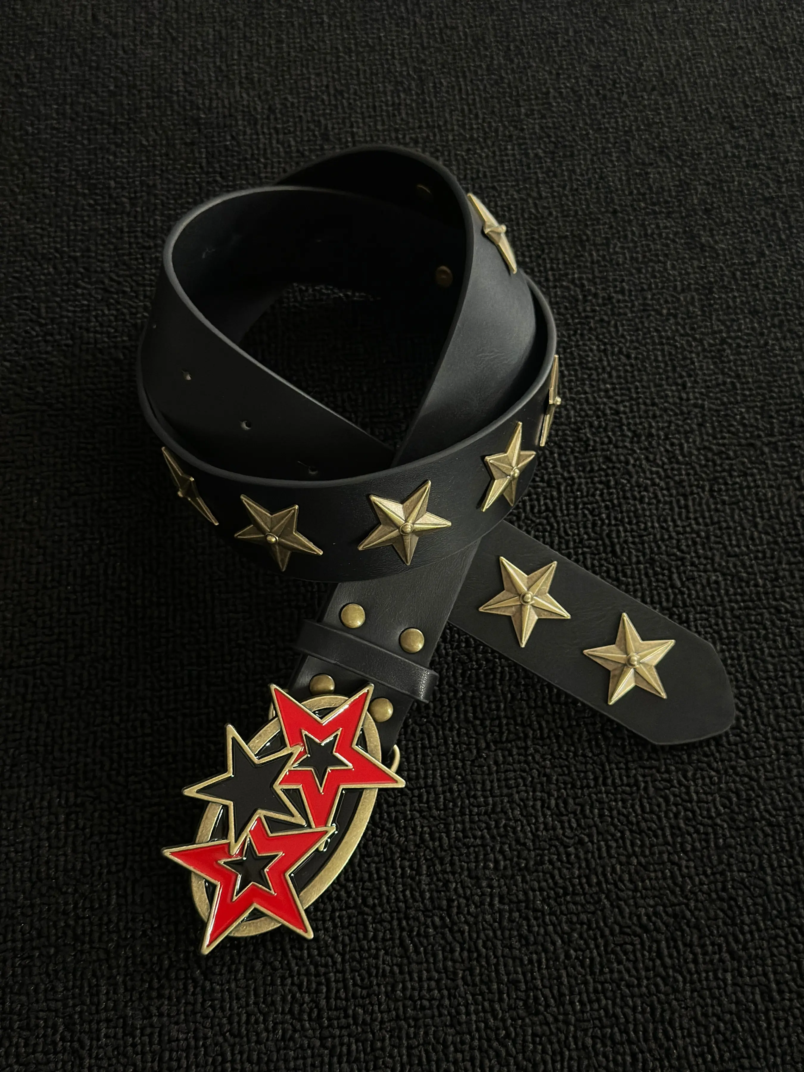 Vintage Punk Rivet Star Belt, Star Decorated Belt, Antique Copper Color, Unique Contrast Hip Hop Fashion, Versatile Commuter Style, Trendy Unisex Waistband, Cool Belts, Street Style Belt