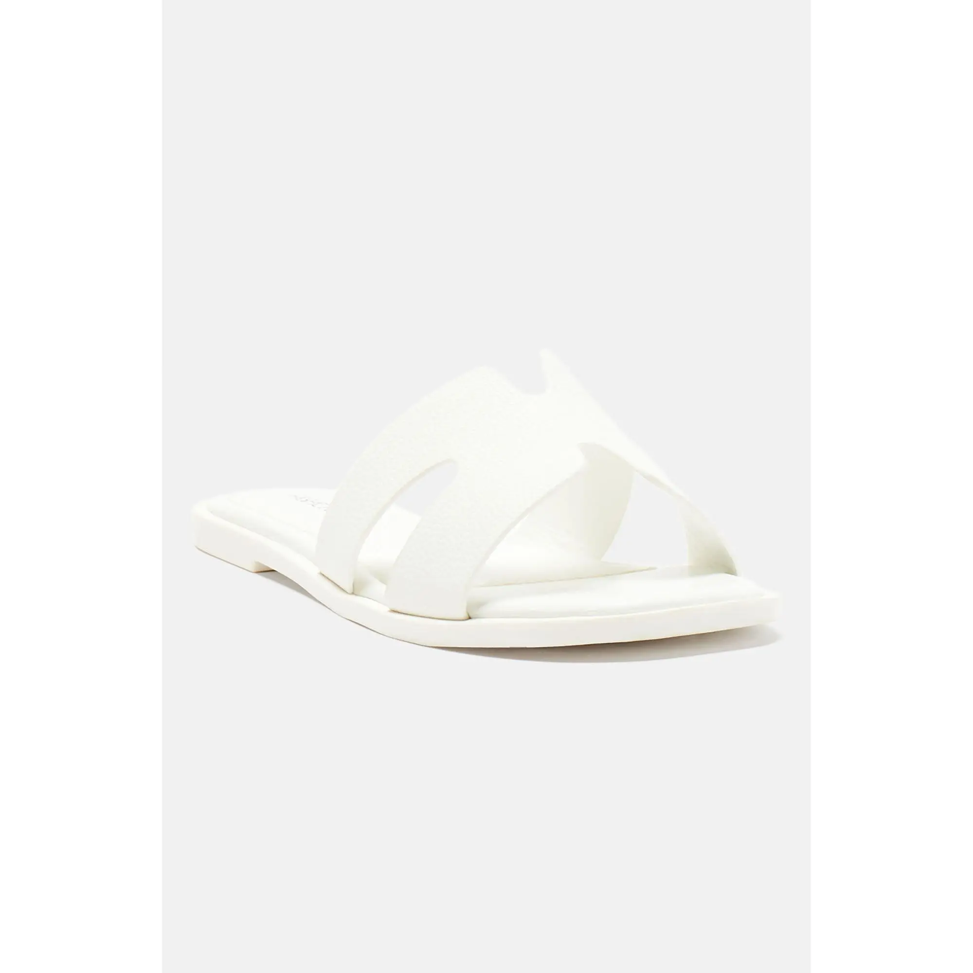 Cutting Ties Flat Sandals - White