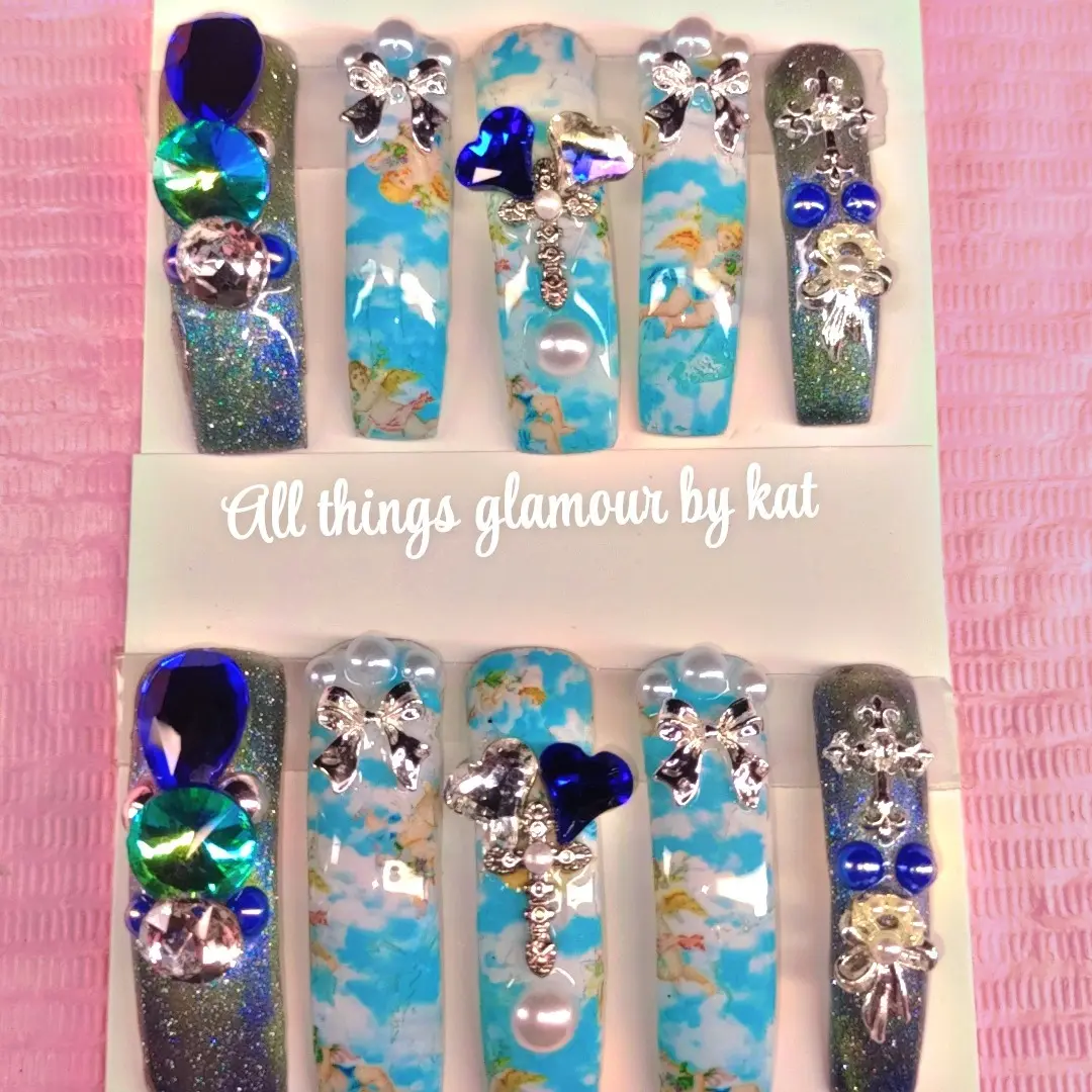 Flying angels nails set Flying angels nails set