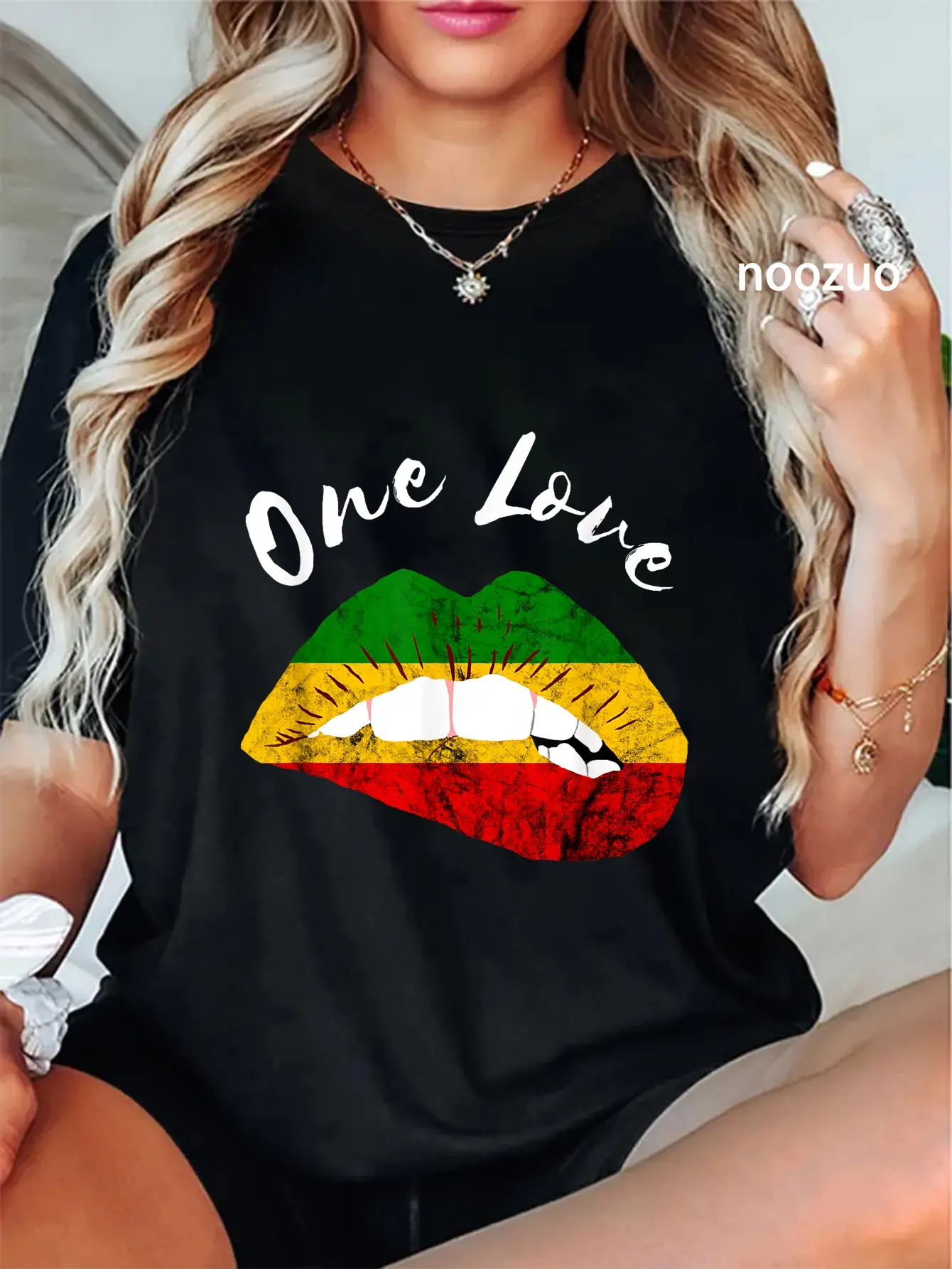 100% Cotton Rasta Reggae Lips One Pride Love Jamaican Music Kissing T-Shirt