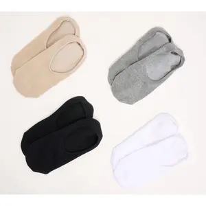 Complliments Womens 4 Pack of Seamless Liner Socks
