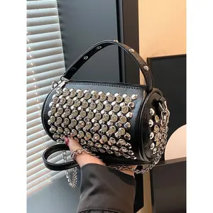 Punk style diamond-studded cylindrical bag, personality street trend cool full diamond chain messenger bag, detachable chain shoulder bag, Fashionable Crossbody Bag, multi-color optional fashion and versatile, suitable for daily shopping, commuting, etc.