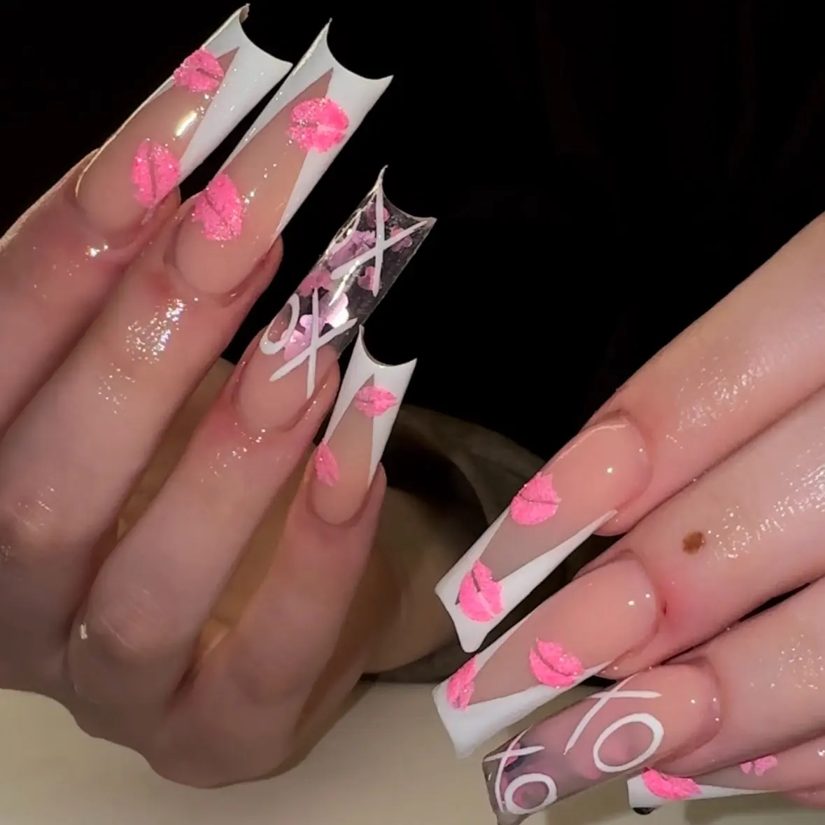 V Day nails V Day nails