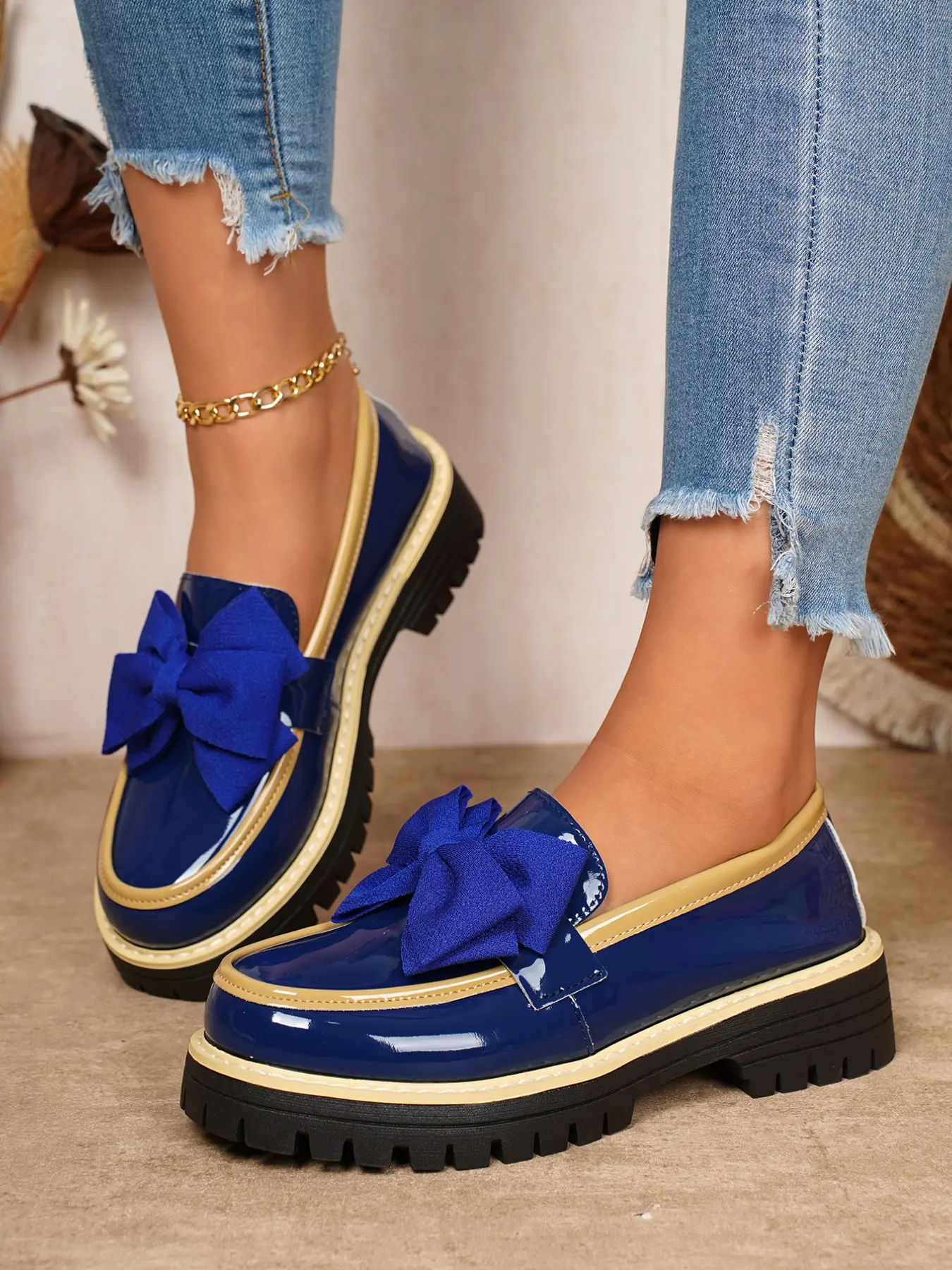 Women's Cute Bow Design Loafers, Slip On Fashion Plain Color Shoes Flats, Glossy Waterproof Casual Trendy Flat Sneakers, Comfortable Daily Wear, Perfect for Everyday