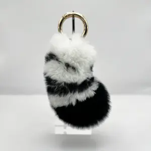 Soft Tail Bag Keyring Charm Faux Fur Tail 4.33 Inches Fluffy Playful for Bags Keys Backpacks Versatile Fun Accessory