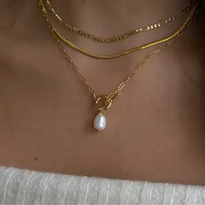 EVRY JEWELS Gold or Silver Plated Women's Pearl Link Necklace