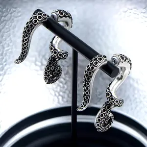 Oufer 3D Fake Gauge Chunky Octopus Post Earring 316L Stainless Steel