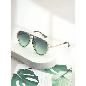 BeadBreath Women's Ombre Tinted Lens Aviator Sunglasses | Trendy Casual Shades for Everyday & Outdoor Wear